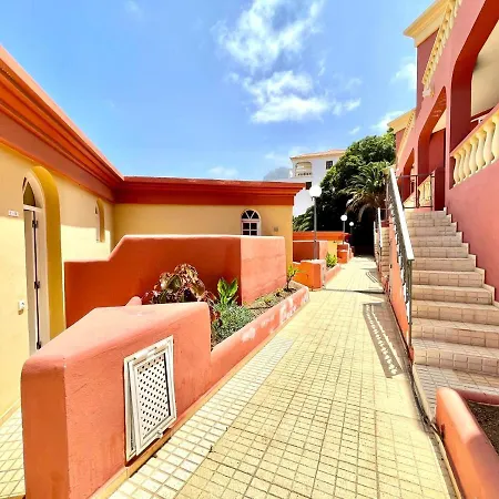 Nice Apartment With View And Pool San Eugenio Alto Apartment *