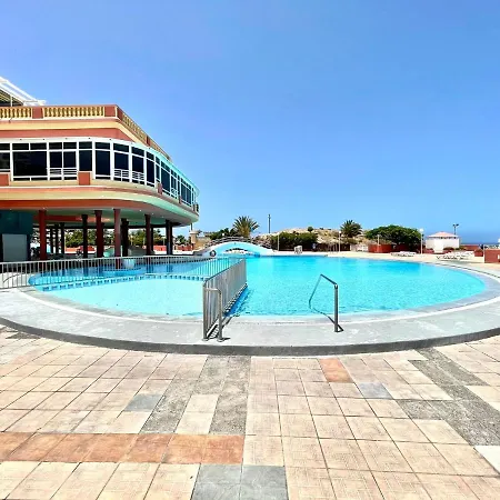 Nice Apartment With View And Pool San Eugenio Alto