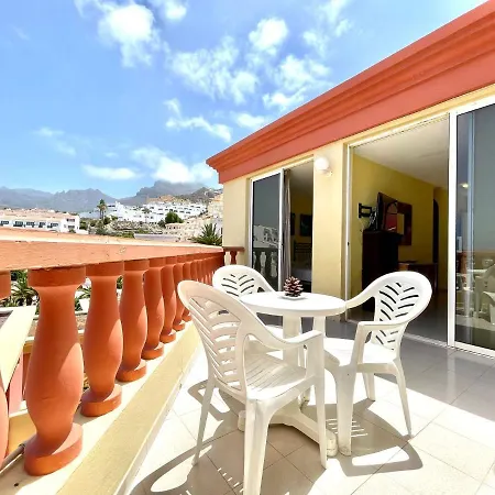Nice Apartment With View And Pool San Eugenio Alto